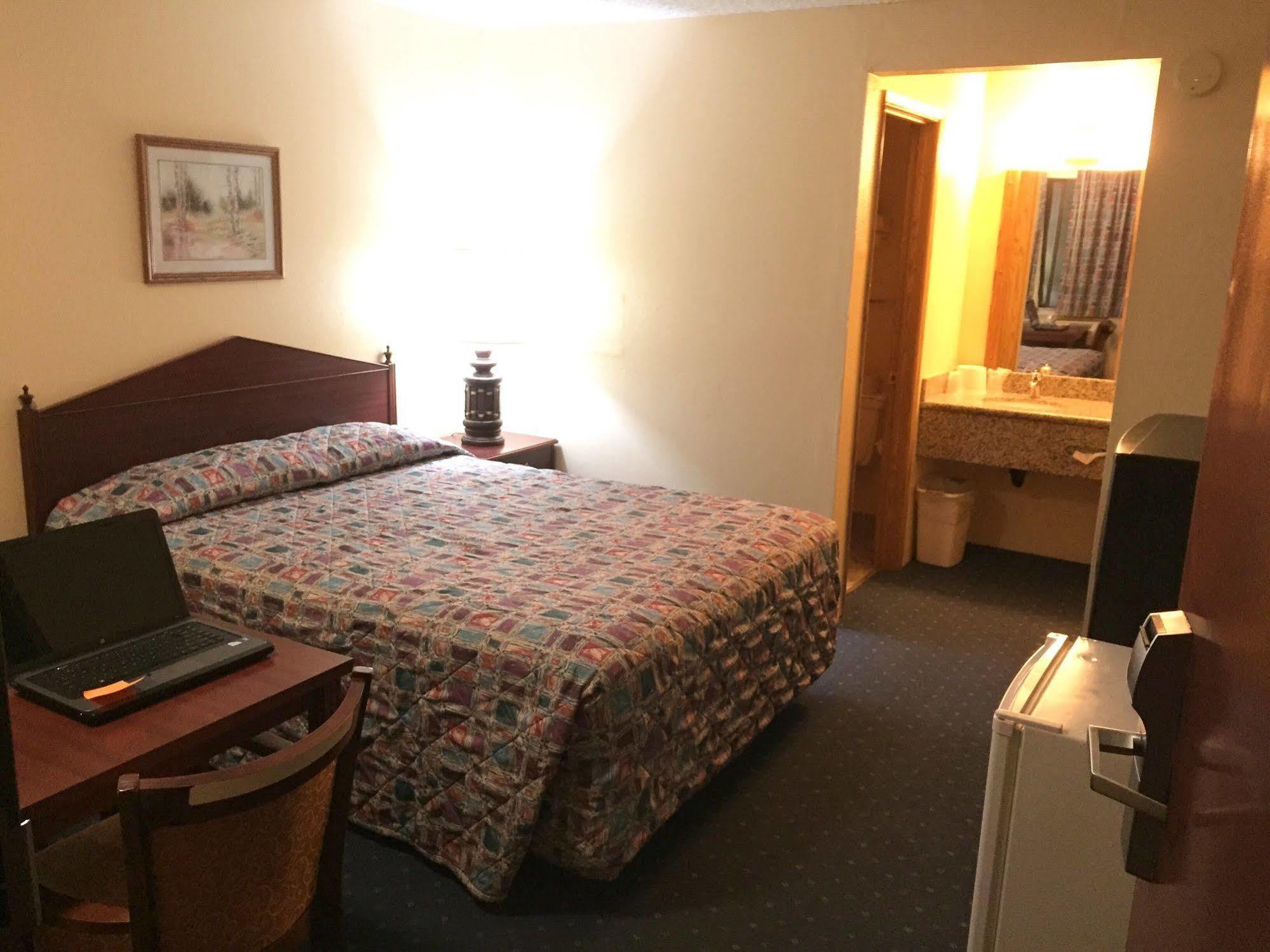 Stagecoach Inn Motel Molalla Zewnętrze zdjęcie